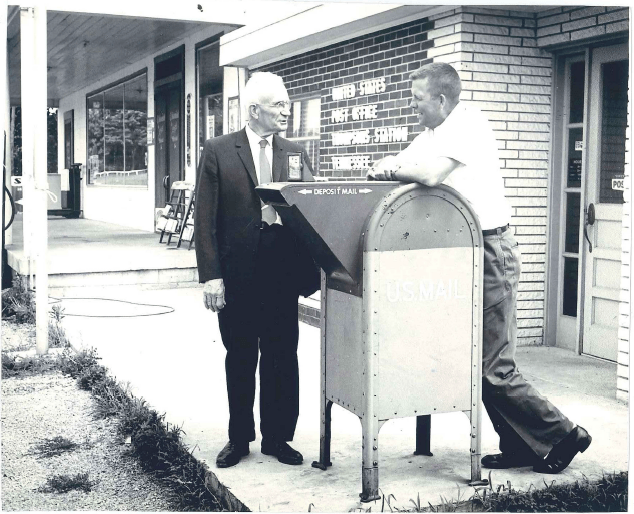 Clayton Arnold Post Office